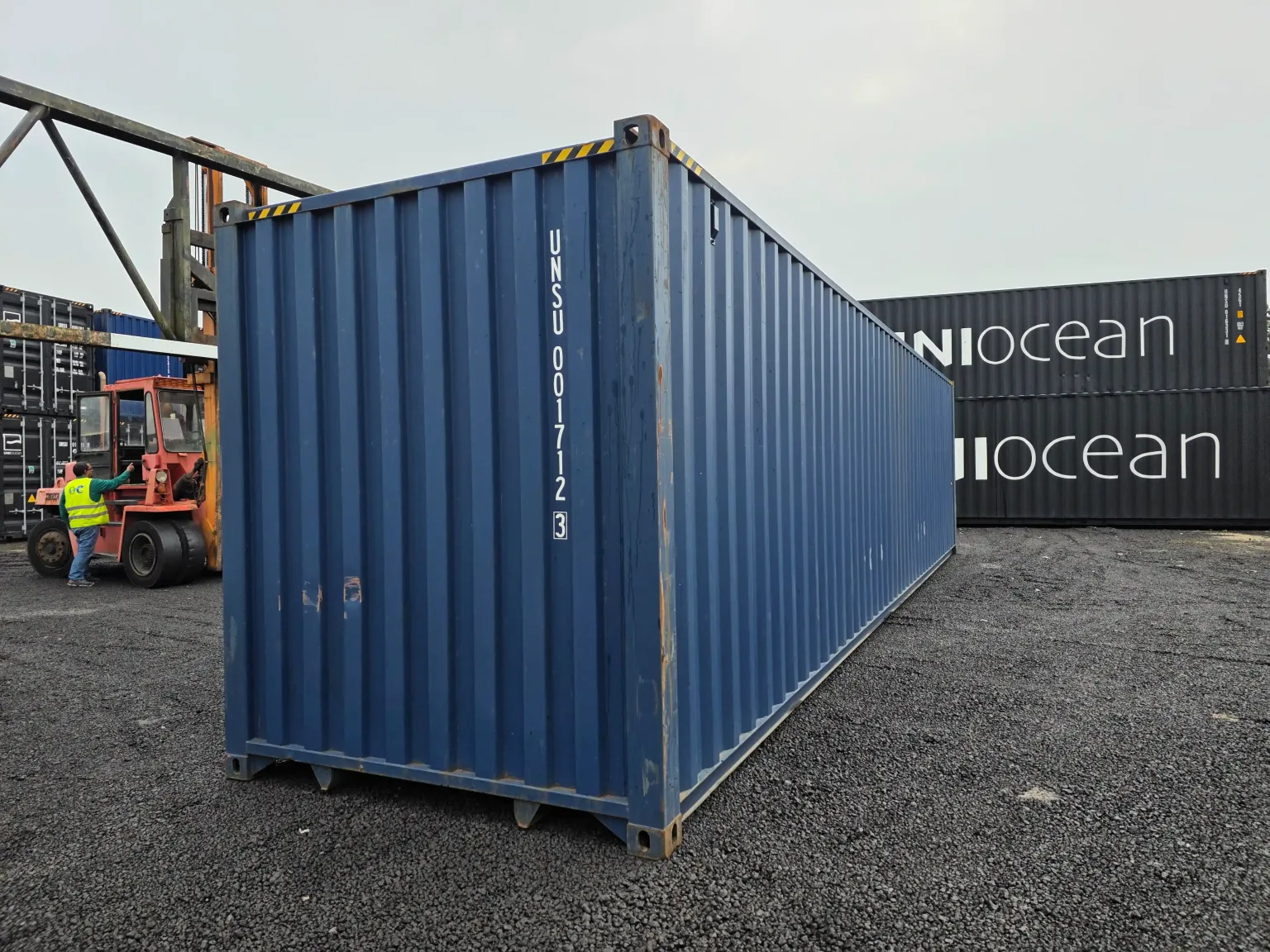 Container Maritim Uzat de 40 Picioare High Cube (HC) – Image 4