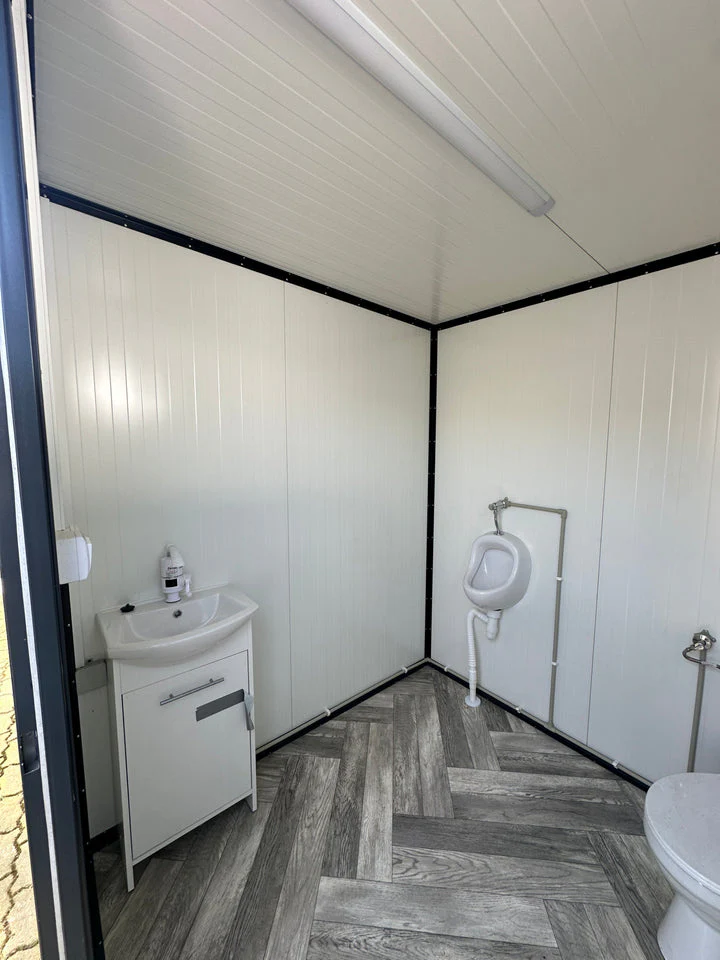 CONTAINER SANITAR 2,00 × 2,00 M CU WC ȘI PISOAR - Image 4