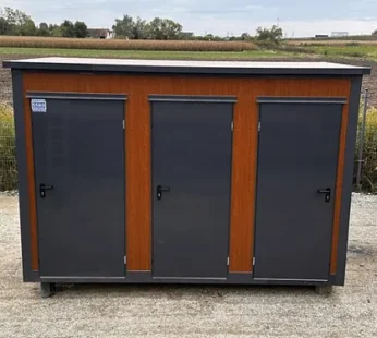 Container sanitar tip pavilion cu cabină triplă