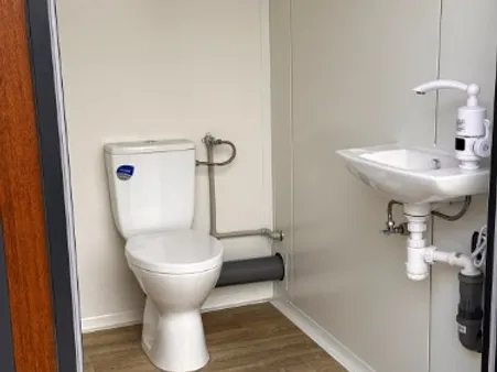 Container sanitar tip pavilion cu cabină triplă - Image 2